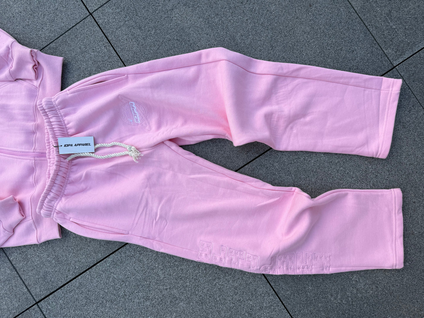 IOPA CHOP LIFE TRACKPANTS